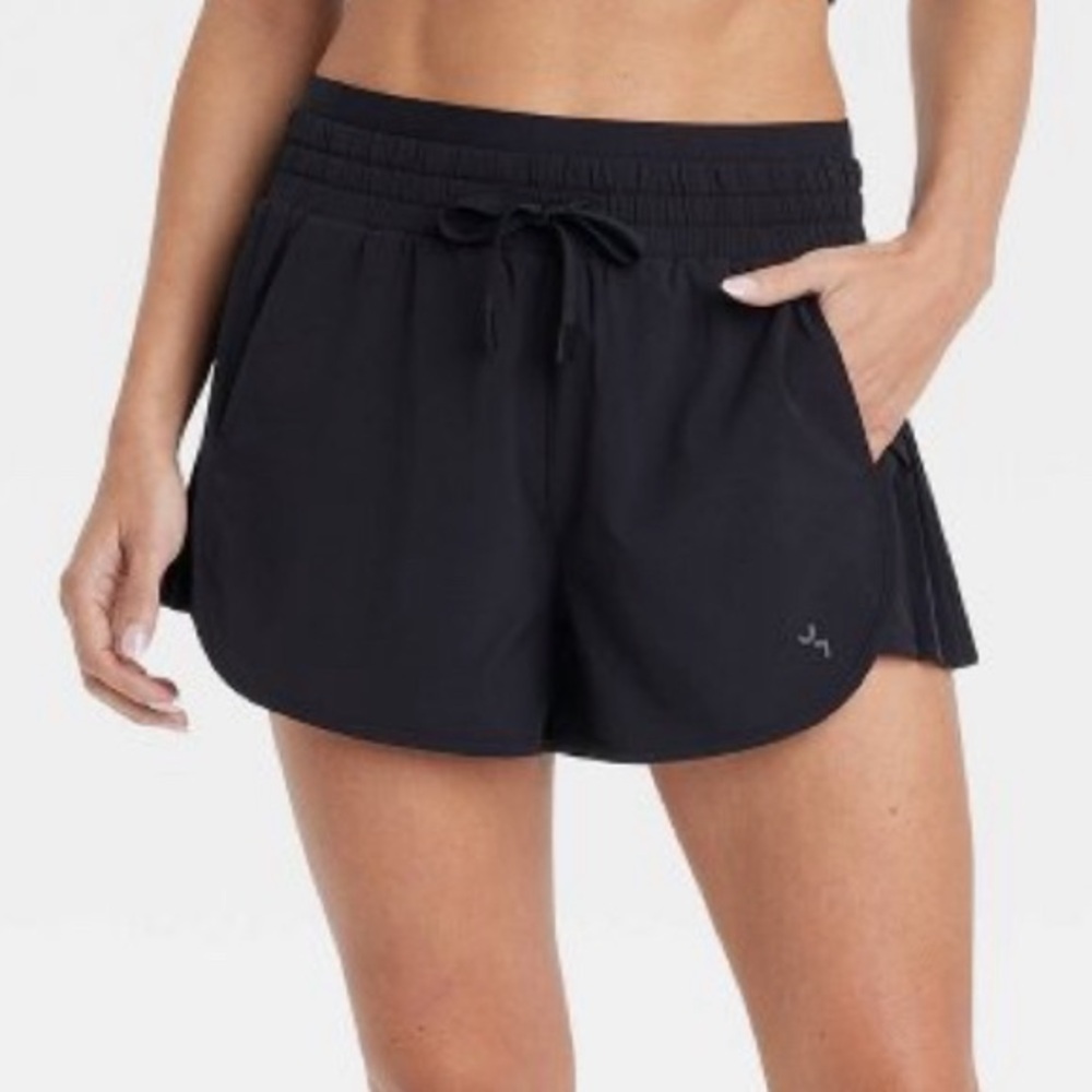 Women's High-Rise Pleated Side Shorts
2.5" - JoyLab™ Black L